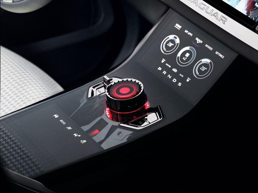  Jaguar C-X17 Concept 2013 года  (фото 55 из 71)